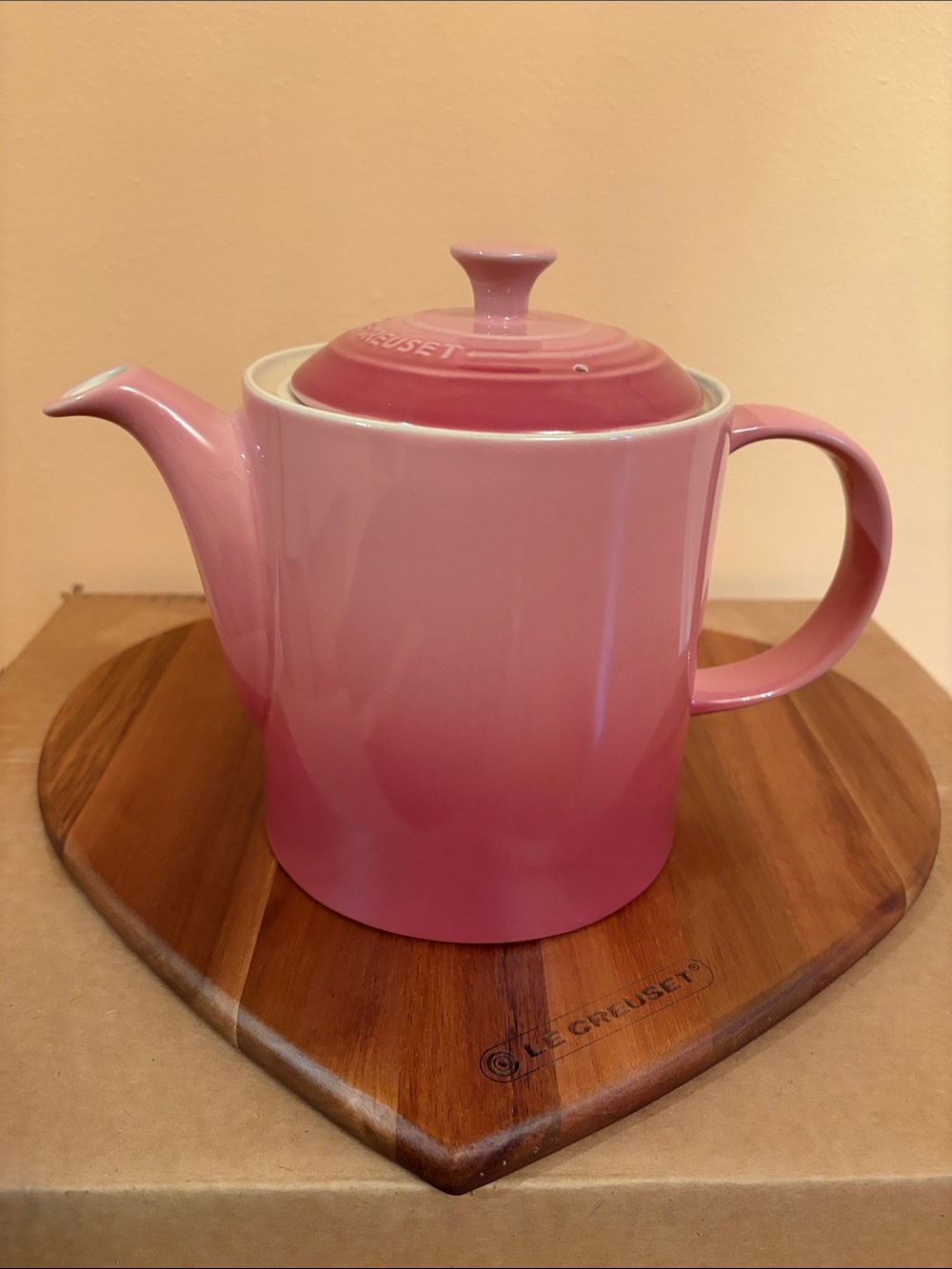 Le Creuset 1.3L Grand Teapot, Rose Quartz